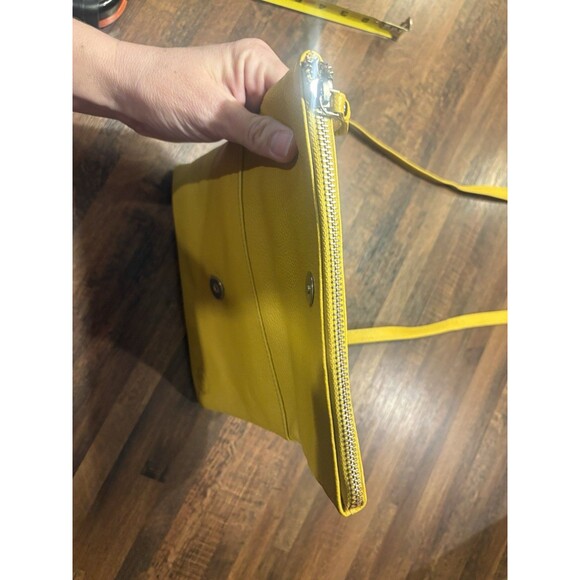 Real Leather Mustard Yellow Pebbled Shoulder Bag with Adjustable Strap - Picture 7 of 8